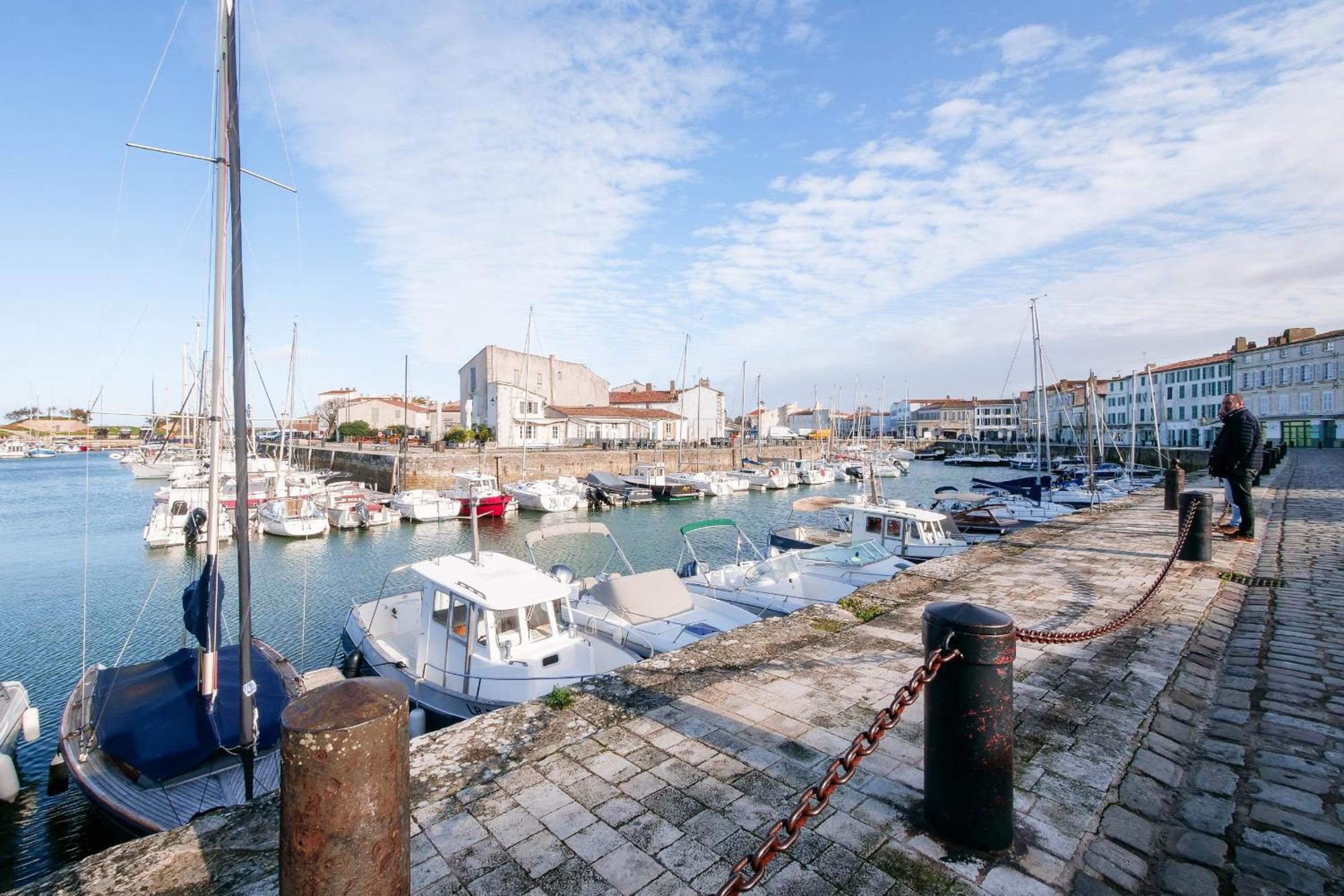 La Suite 24 - Studio Avec Terrasse A 100M Du Port De Saint-Martin-de-Ré Exteriér fotografie